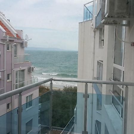 Kraybrezhna Apartment Pomorie Eksteriør bilde