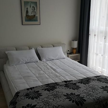 Kraybrezhna Apartment Pomorie Eksteriør bilde